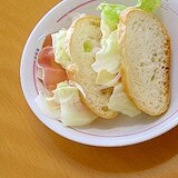 バタールで生ハム＆チーズサンド